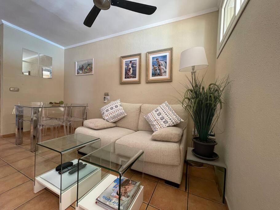 Apartamento Calma Chica Торремолинос Экстерьер фото